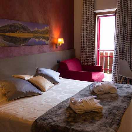 Hotel Berlinghera Сорико Екстериор снимка