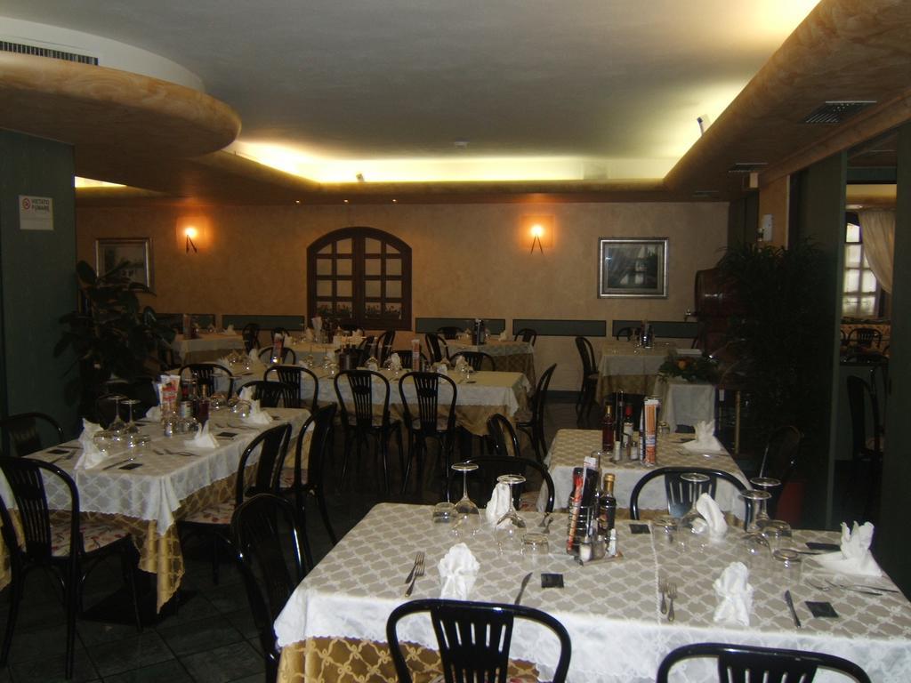 Hotel Berlinghera Сорико Екстериор снимка