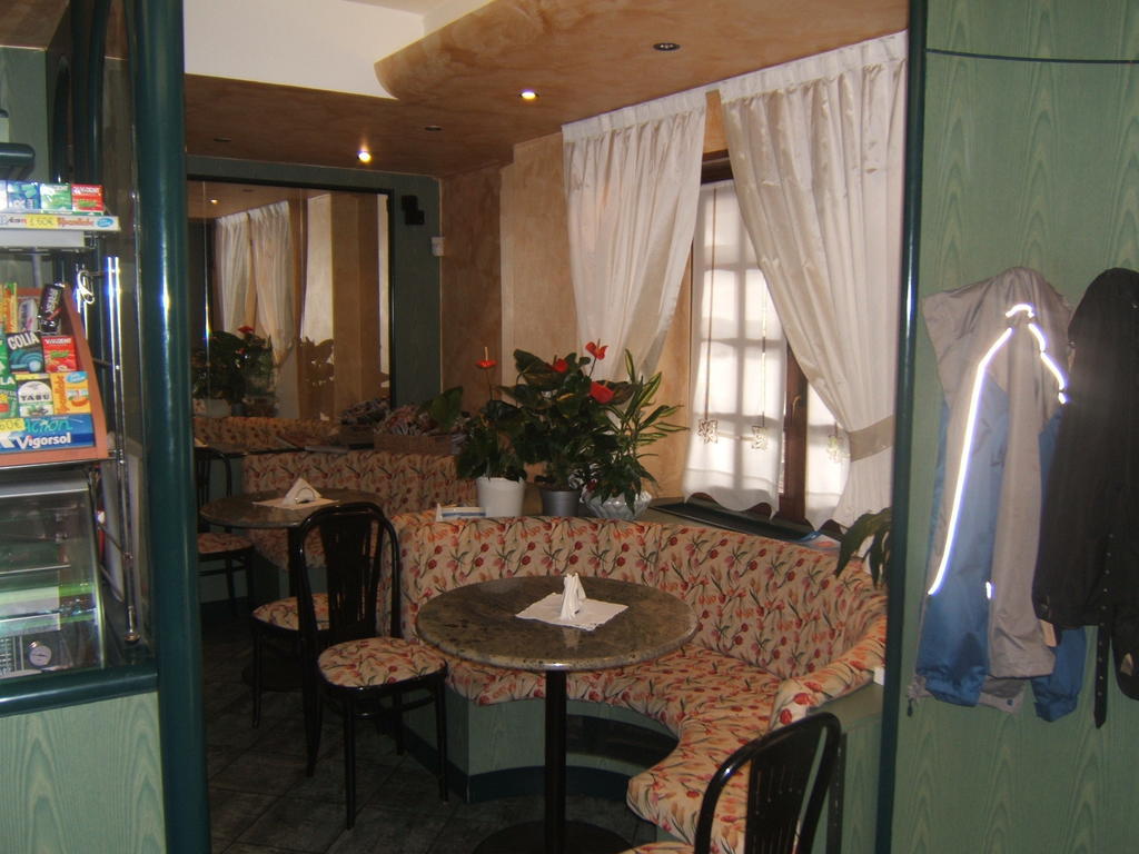 Hotel Berlinghera Сорико Екстериор снимка